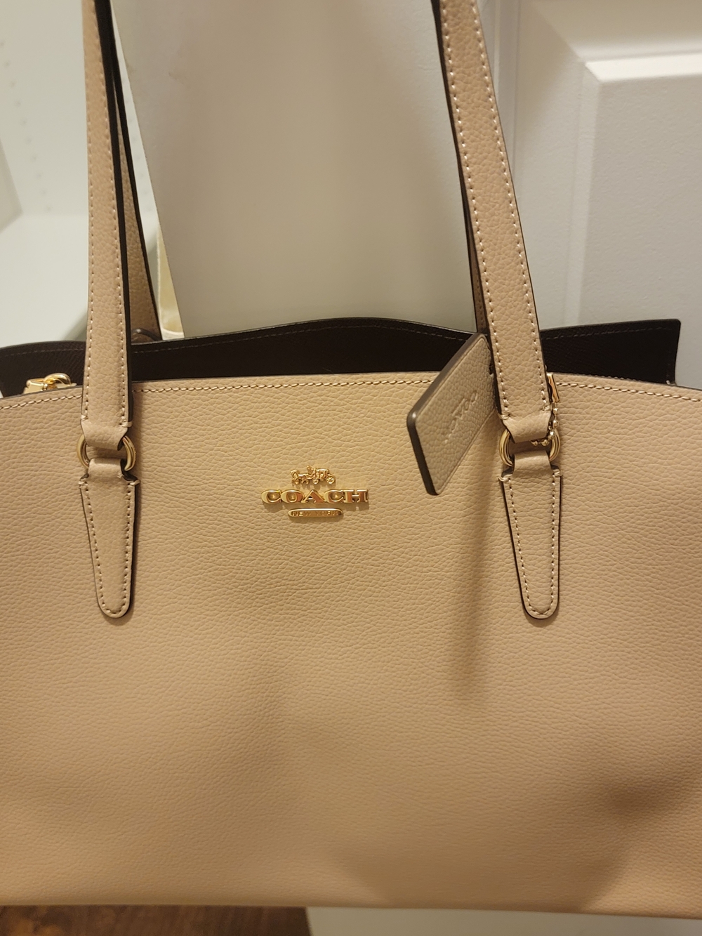 COACH Pebble Leather Women’s Wallet Clutch in Beige With Matching Bag NWT